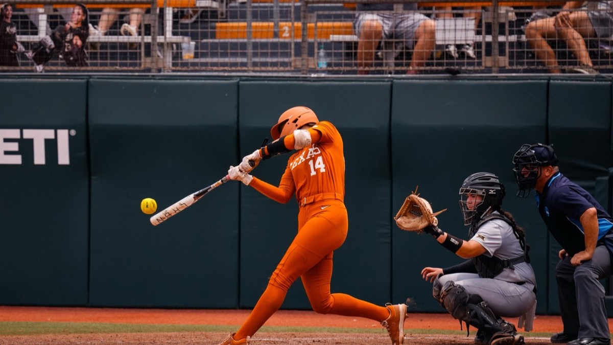 Reese Atwood Texas Longhorns softball catcher game action