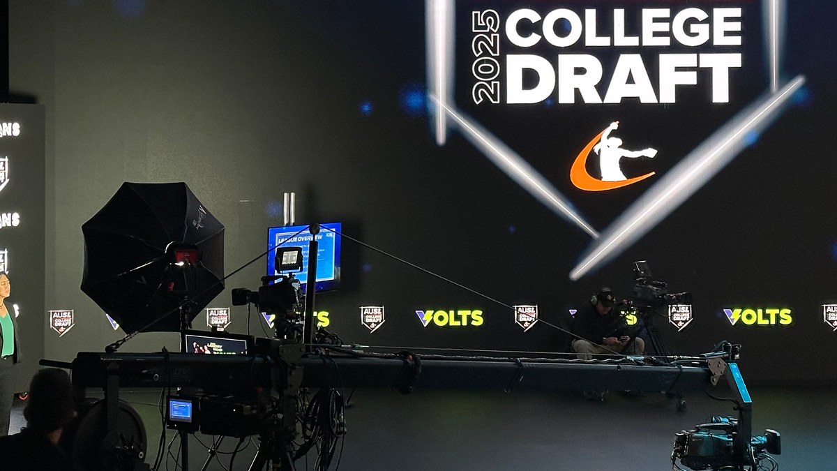 Broadcast cameras and lighting on the AUSL College Draft studio set