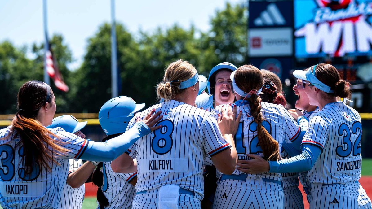 Chicago Bandits players celebrate a walk-off win at Hillsboro Ballpark